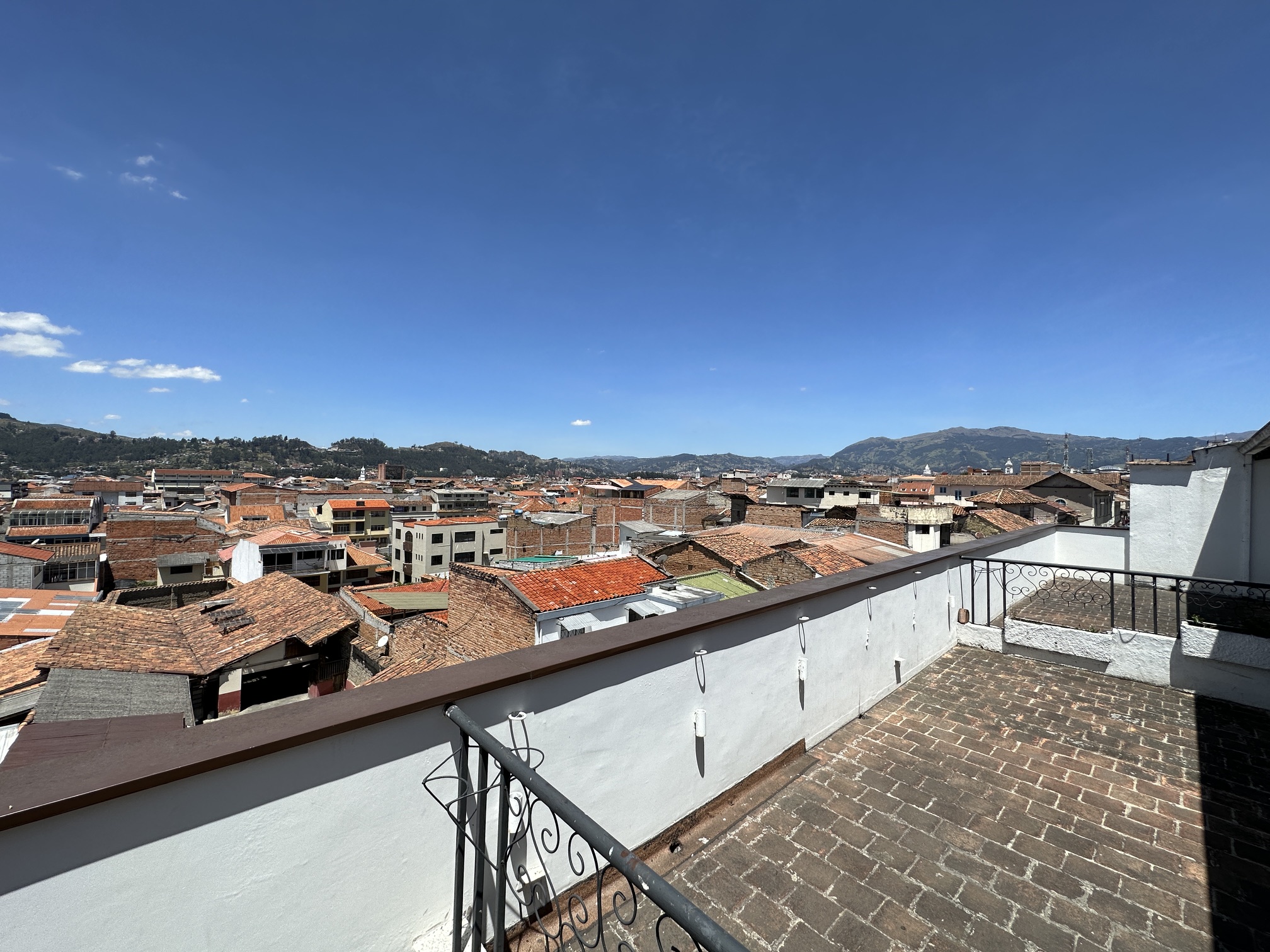 Exterior view of Hotel NASS Loft Atahualpa in Cuenca&rsquo;s historic center